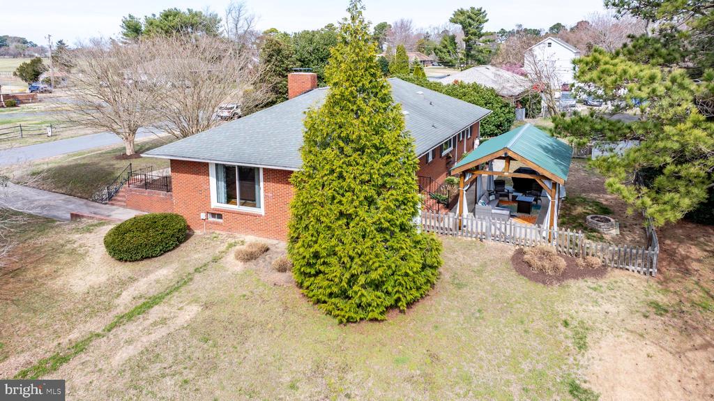 5505 WHITEHALL ROAD