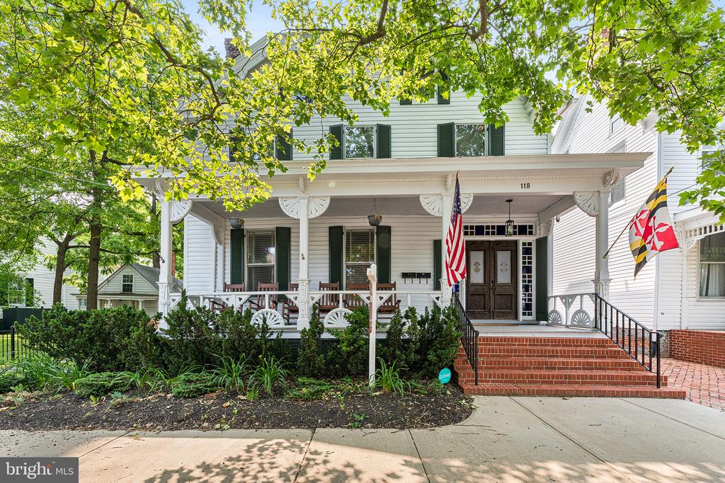 118 HIGH STREET
