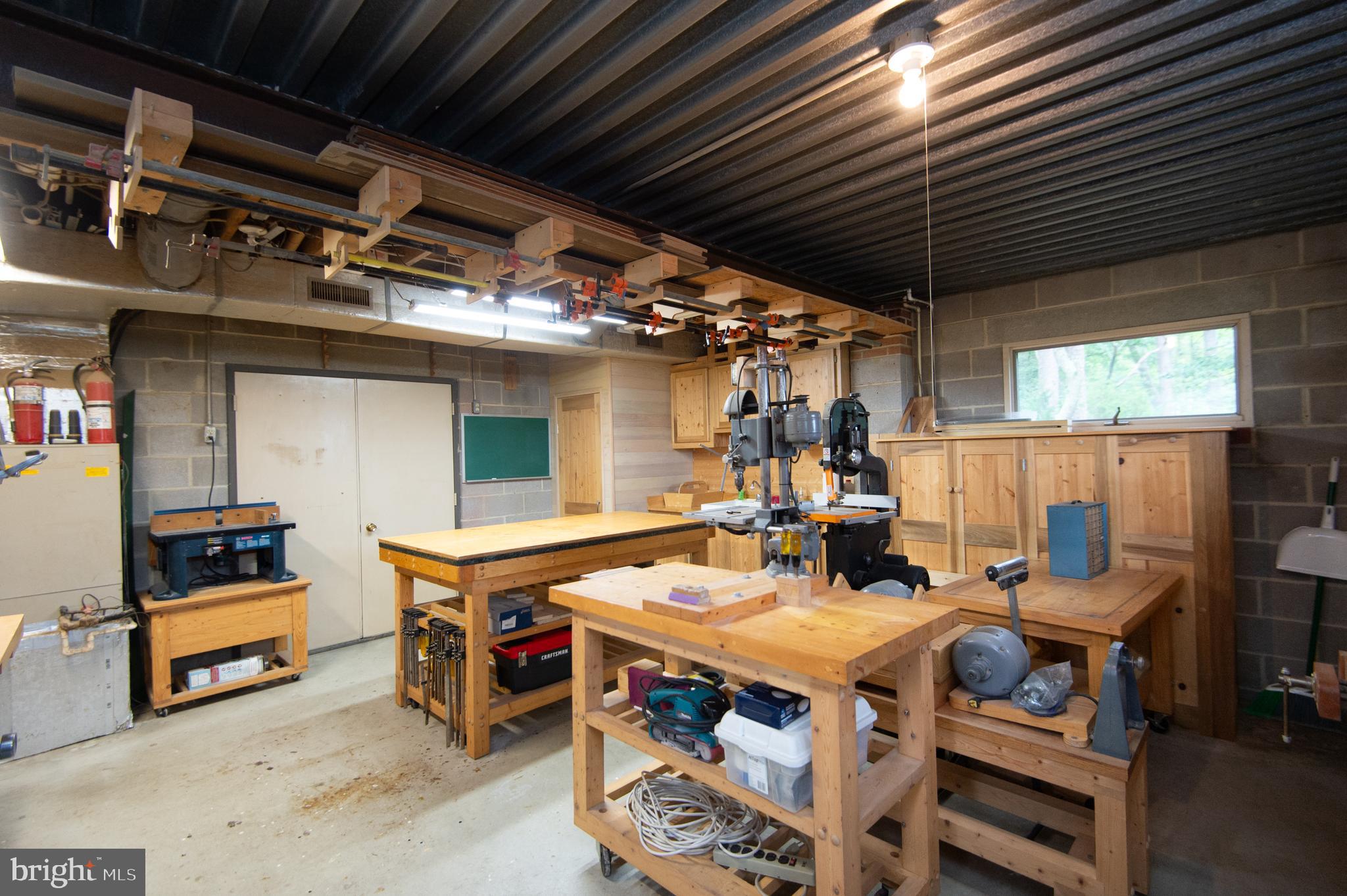 1701 PERSEUS ROAD