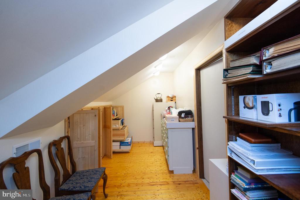 1701 PERSEUS ROAD