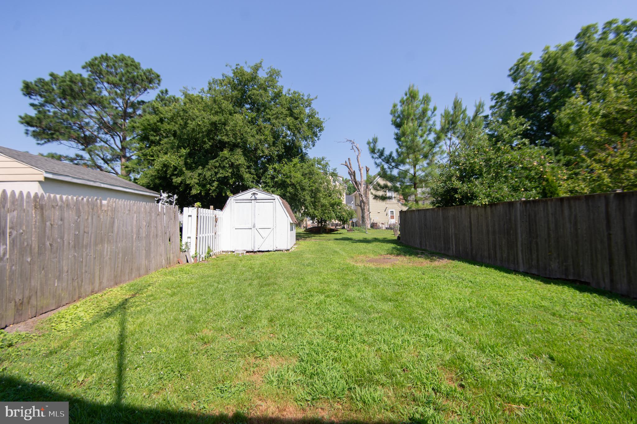 211 WEST END AVENUE