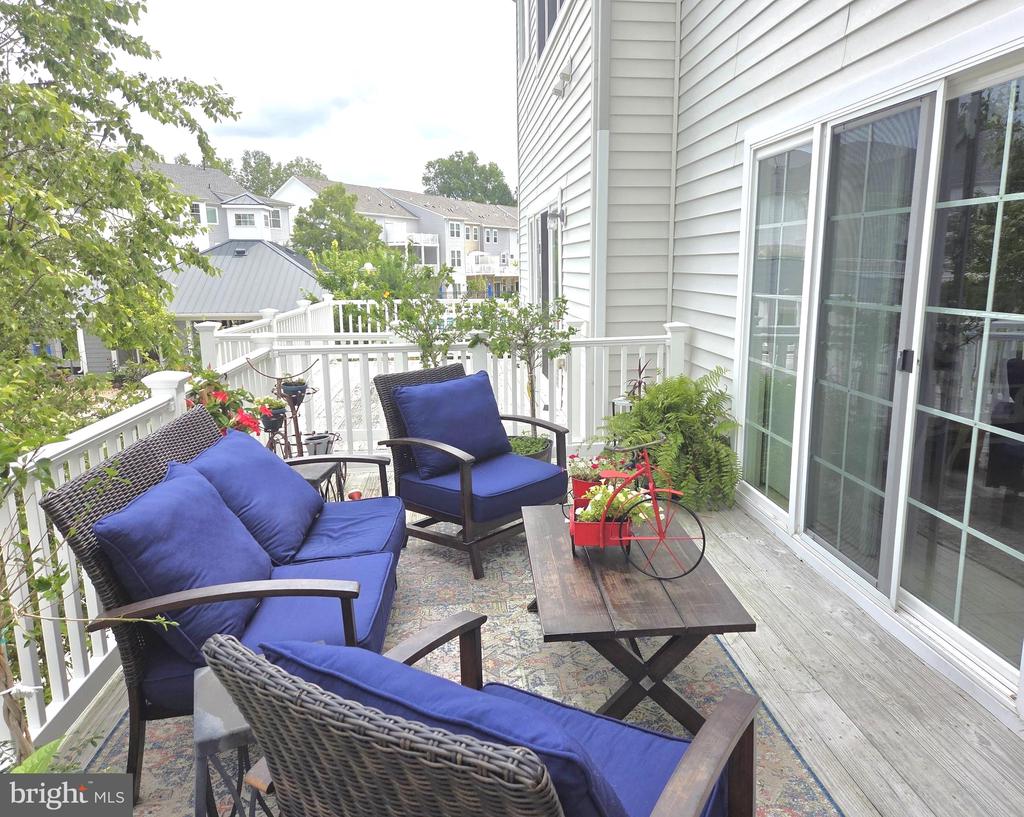 413 WATERFIELD COURT