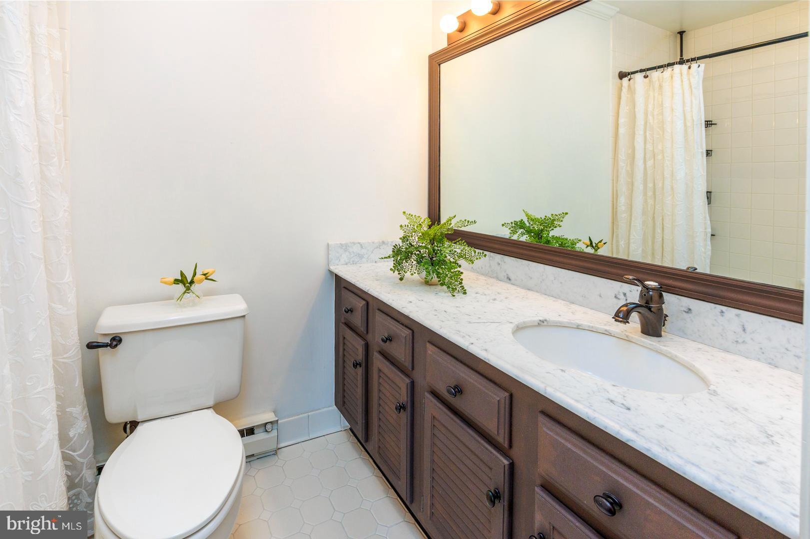 419 CAMBRIDGE LANDING 419B