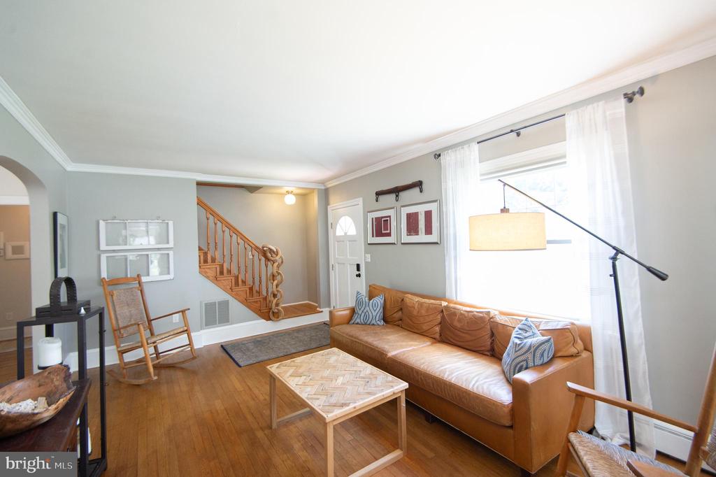107 SOMERSET AVENUE
