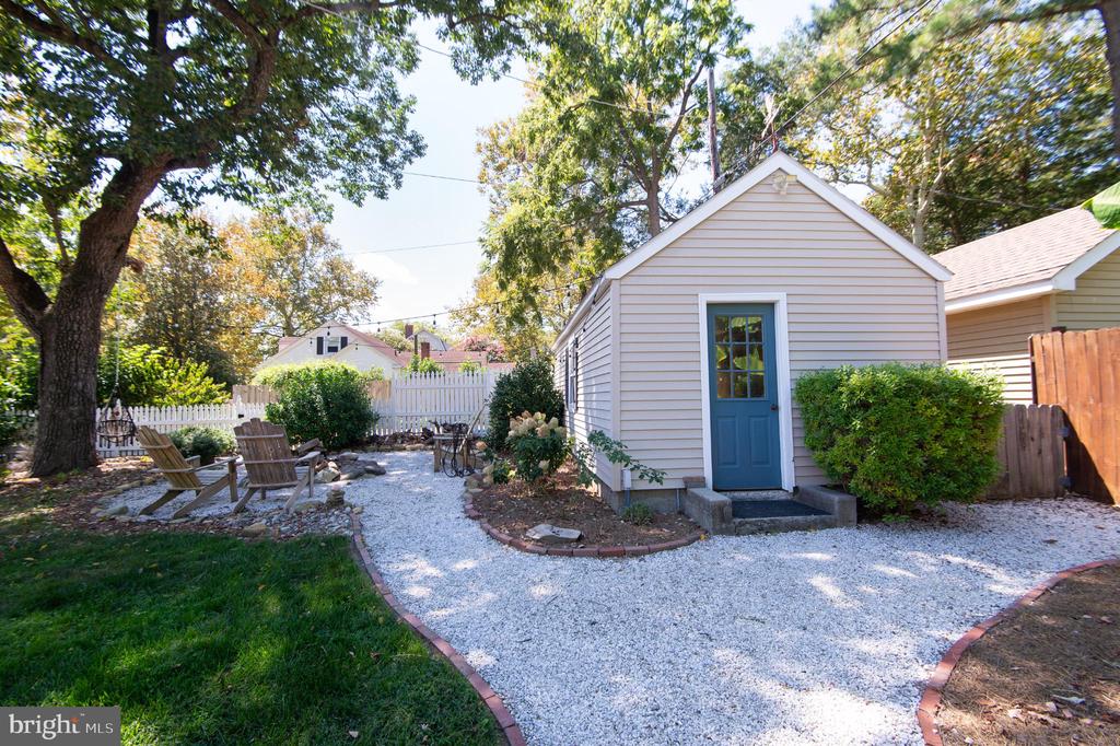 107 SOMERSET AVENUE