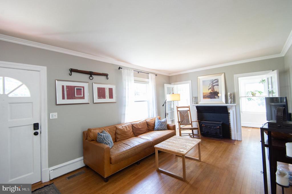 107 SOMERSET AVENUE