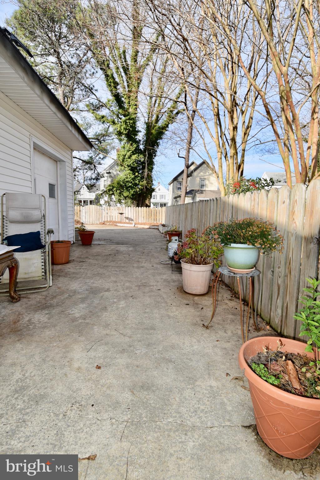 211 CHOPTANK AVENUE