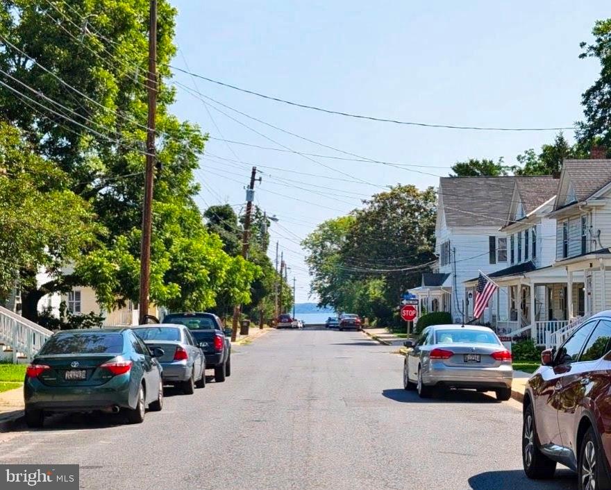 211 CHOPTANK AVENUE