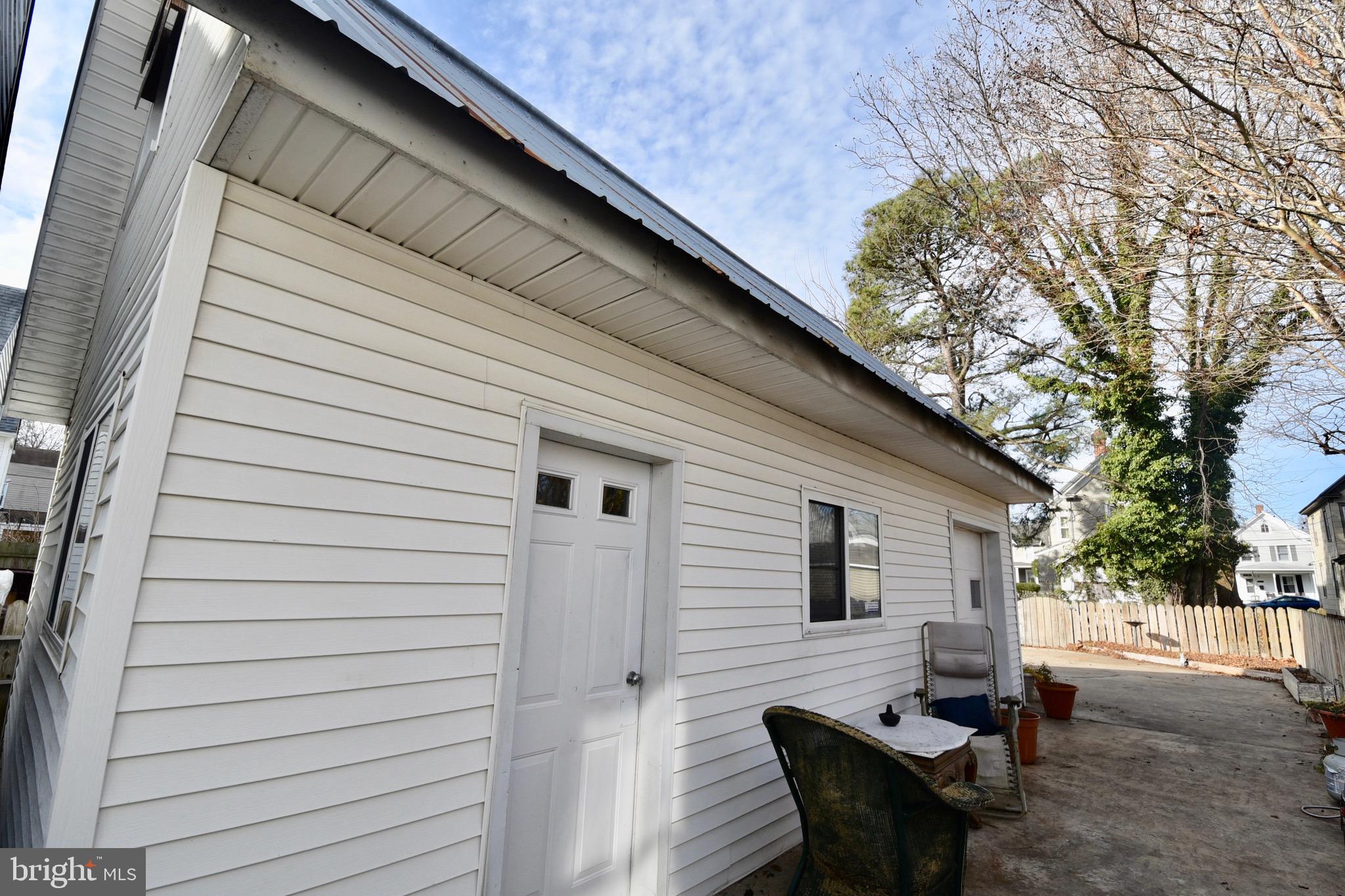 211 CHOPTANK AVENUE
