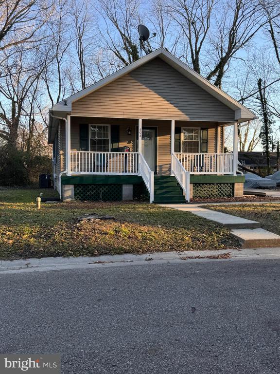 606 EDGEWOOD AVENUE