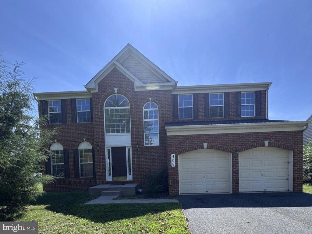 408 EAGLES NEST WAY