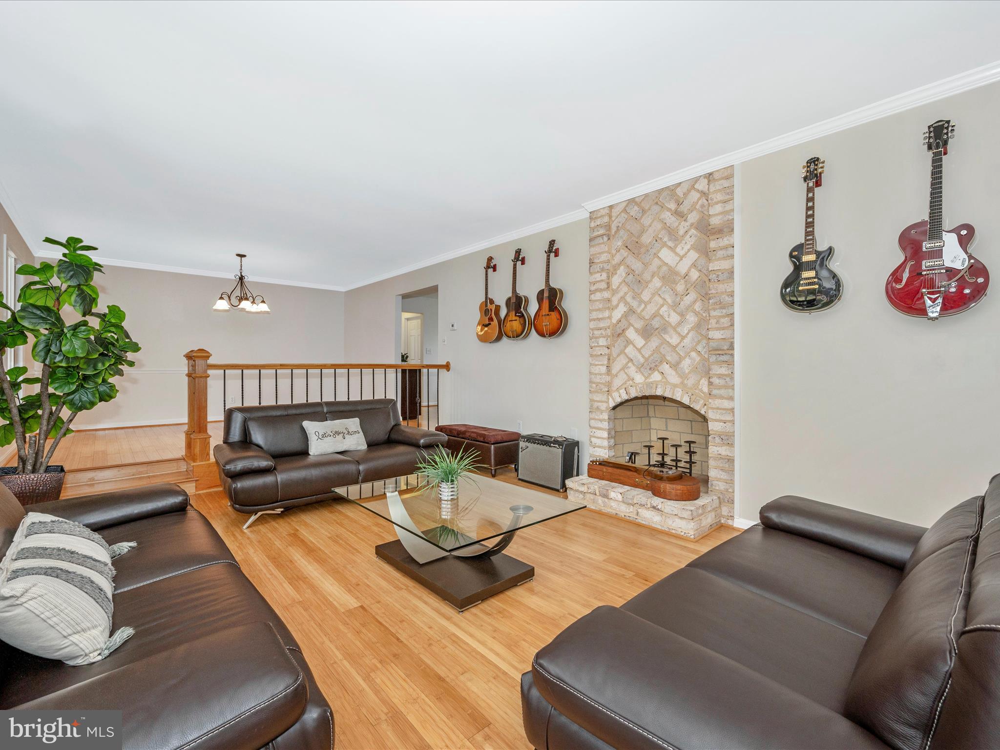 12101 MERRICKS COURT