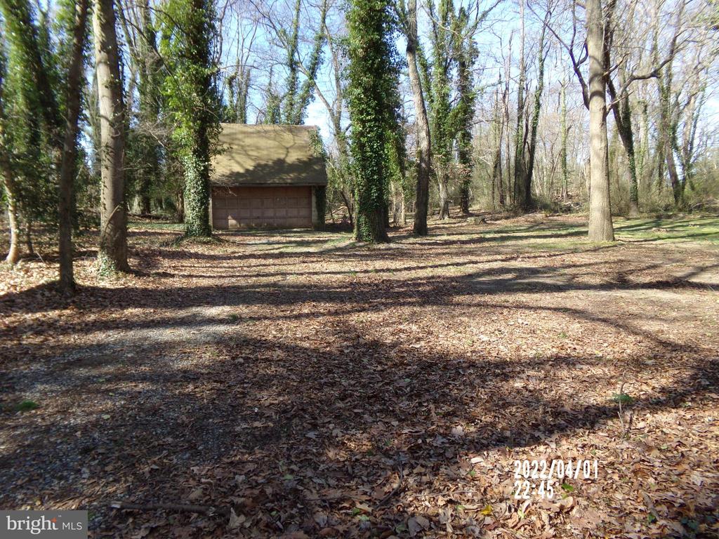 00 ROBERTS DRIVE