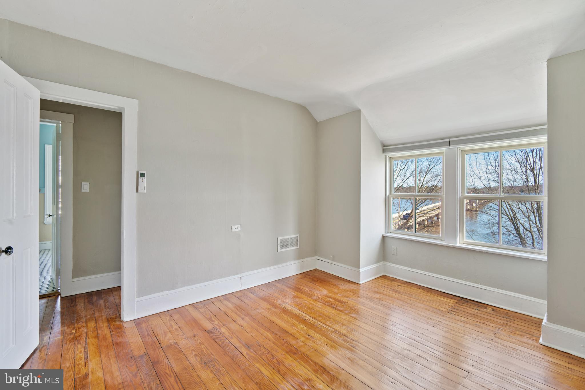 117 N WATER STREET 3A