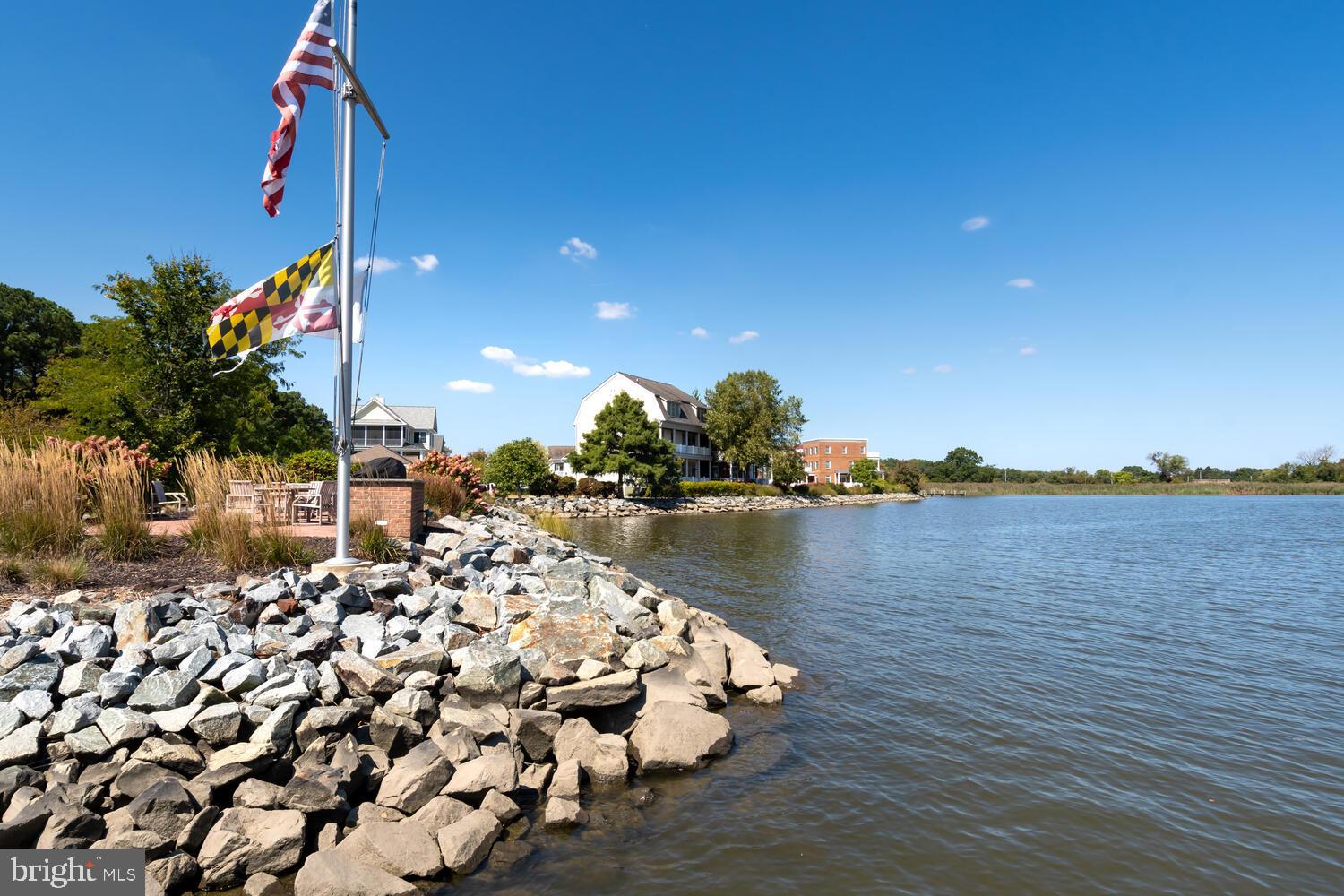118 LITTLE HARBOR WAY 202