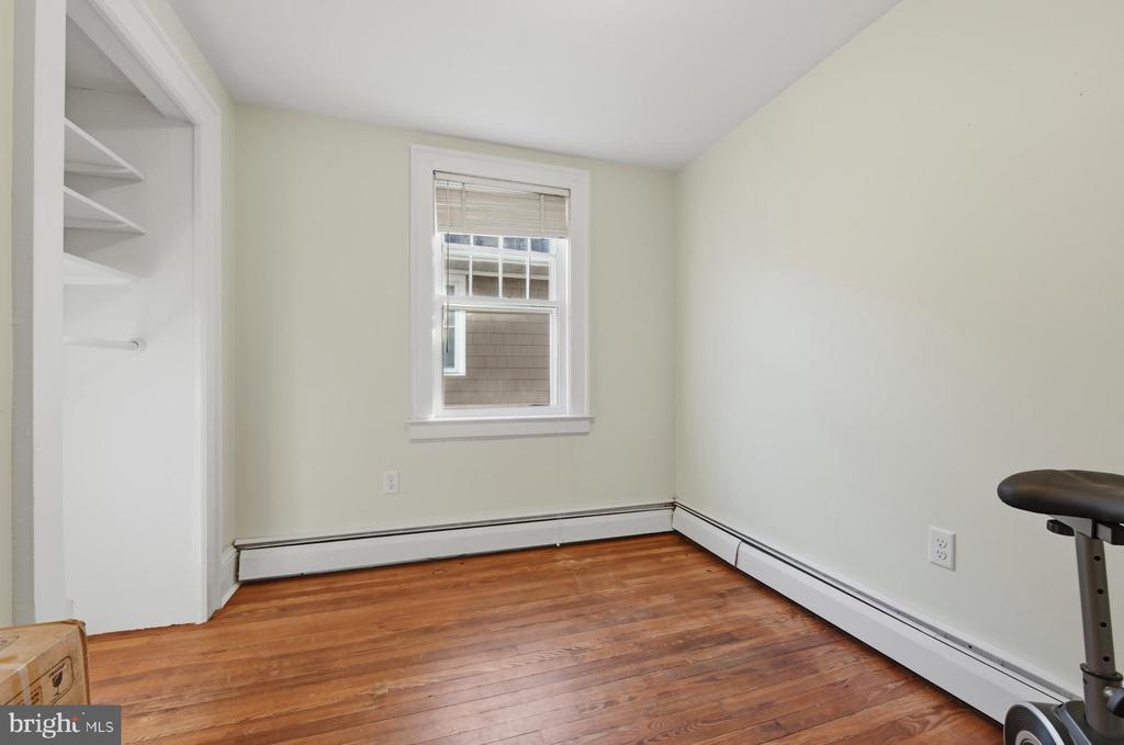 222 MOUNT VERNON AVENUE