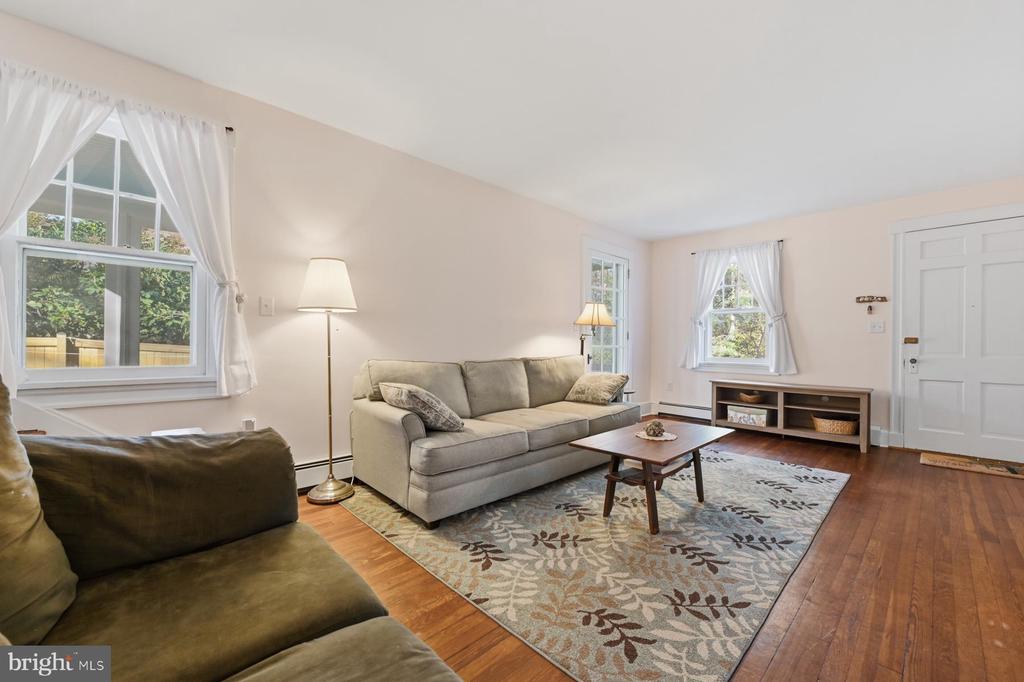 222 MOUNT VERNON AVENUE