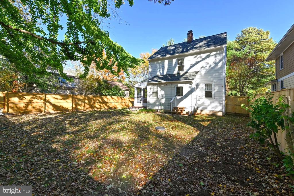 222 MOUNT VERNON AVENUE