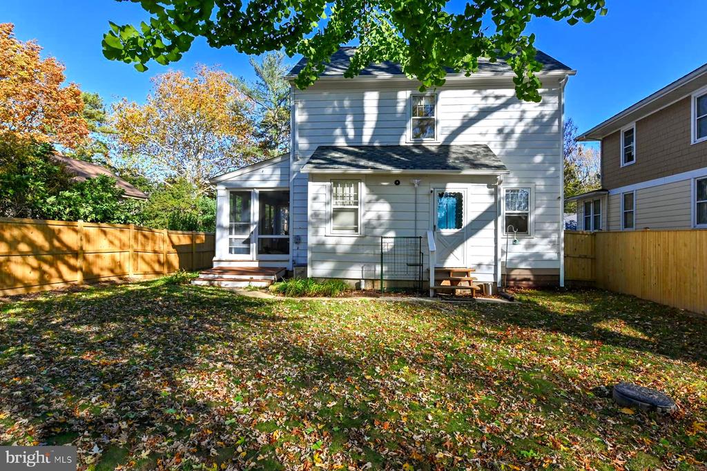 222 MOUNT VERNON AVENUE