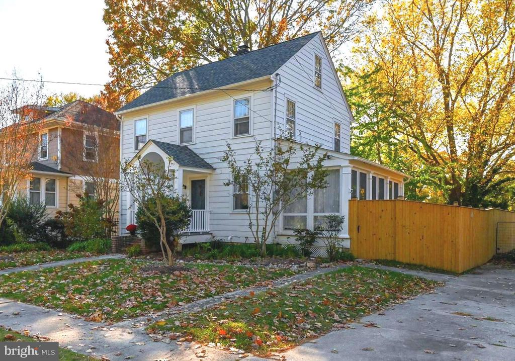 222 MOUNT VERNON AVENUE