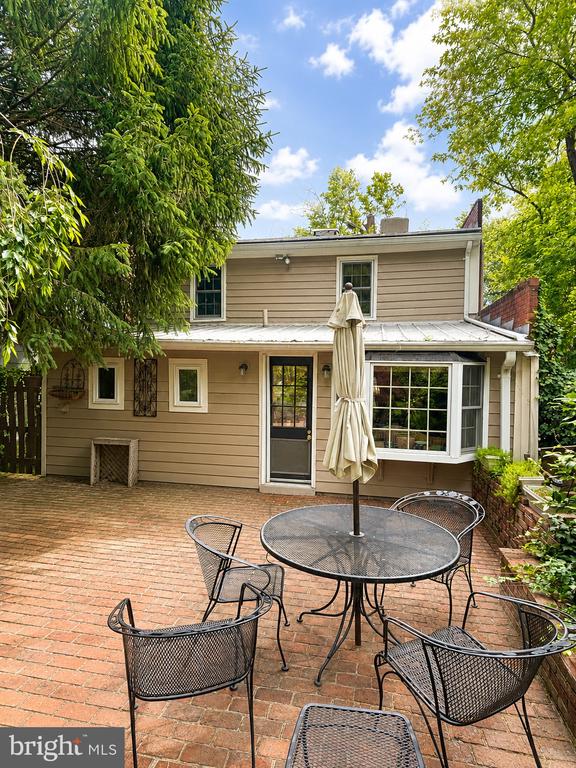 522 HIGH STREET