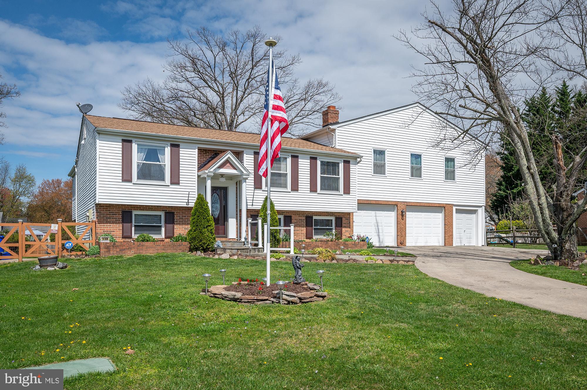 18306 POWHATAN COURT