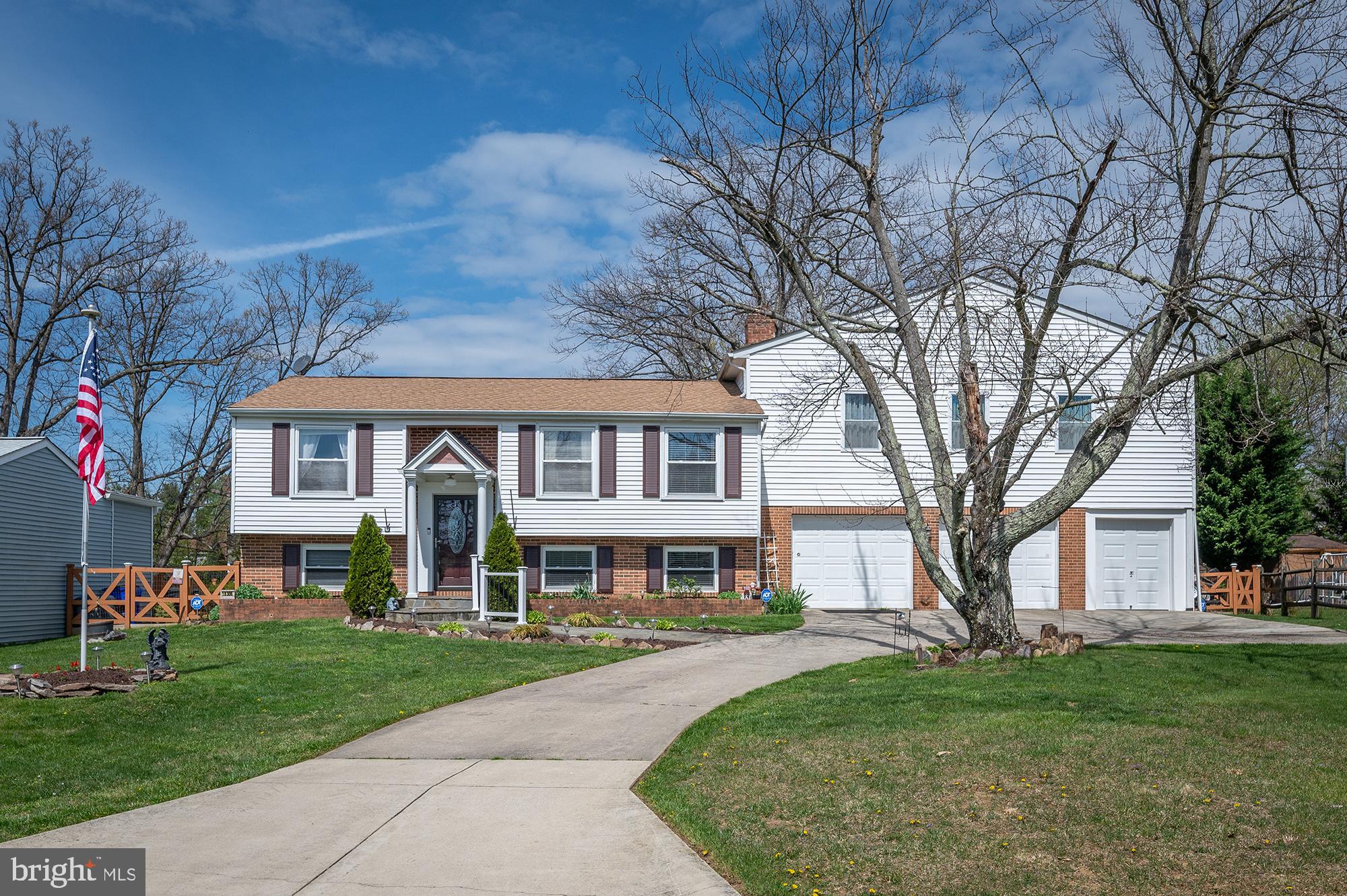 18306 POWHATAN COURT