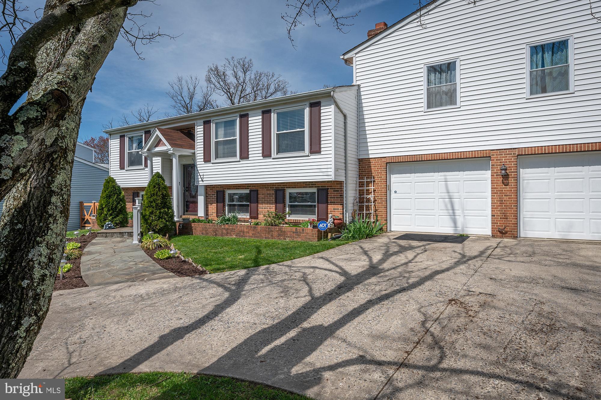 18306 POWHATAN COURT