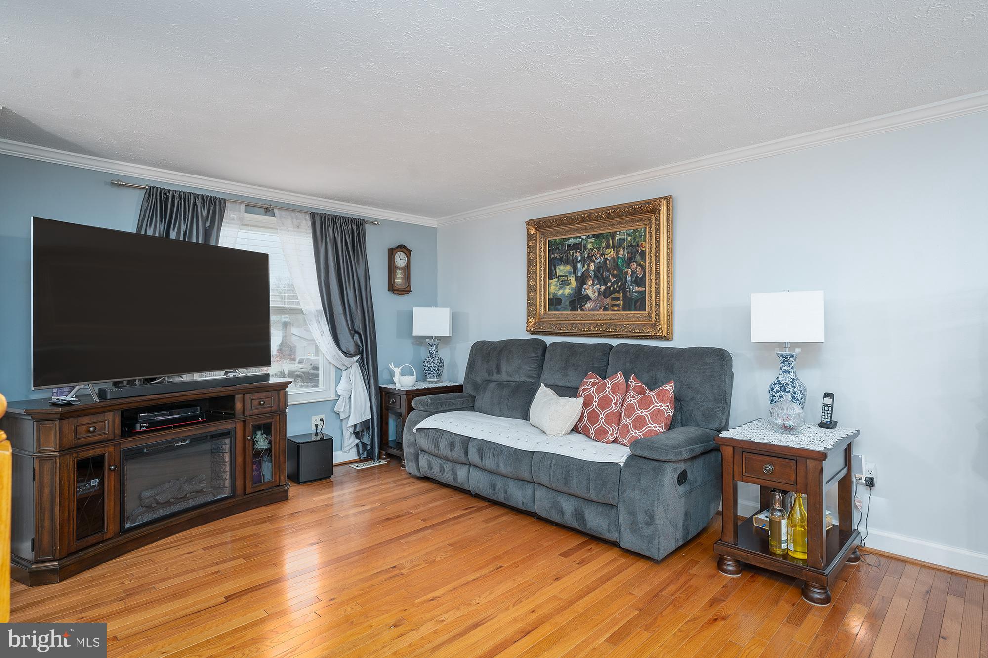 18306 POWHATAN COURT