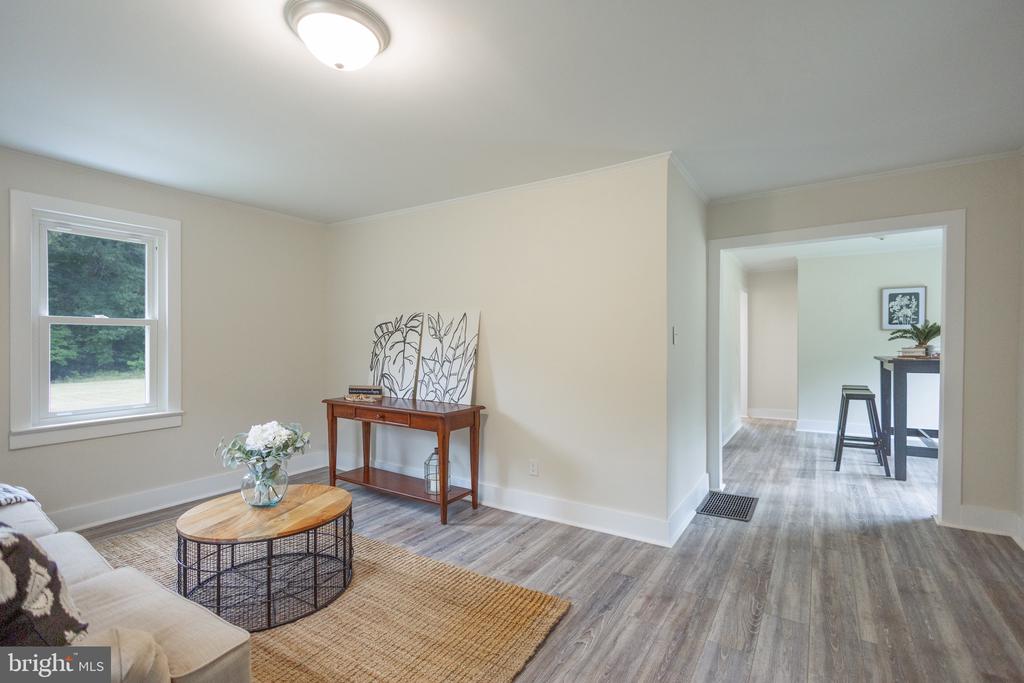 305 PINE TREE ROAD