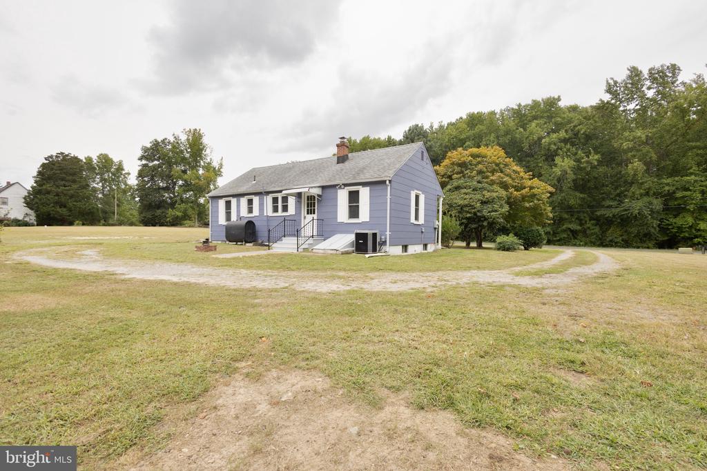 305 PINE TREE ROAD