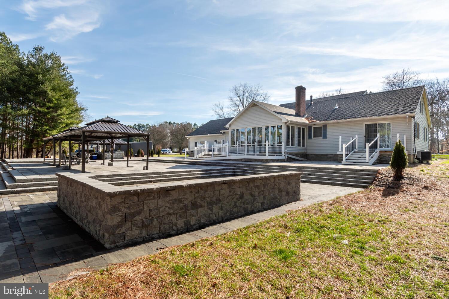 101 WYE HARBOR DRIVE