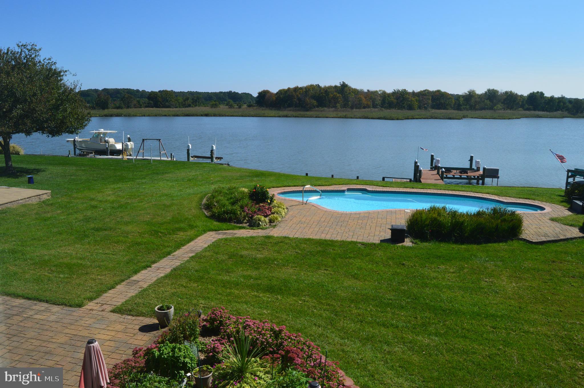 119 CONGRESSIONAL DRIVE