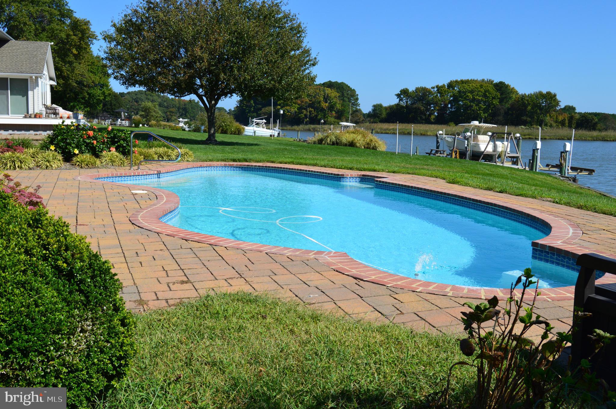 119 CONGRESSIONAL DRIVE
