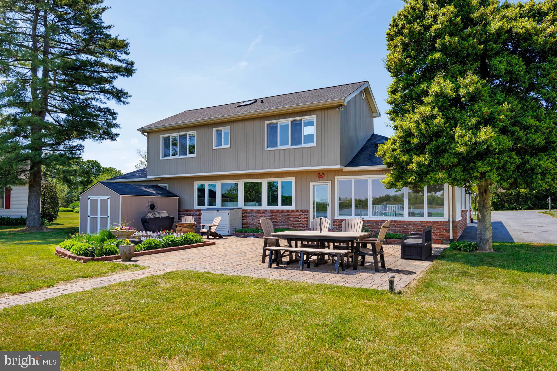 119 CONGRESSIONAL DRIVE