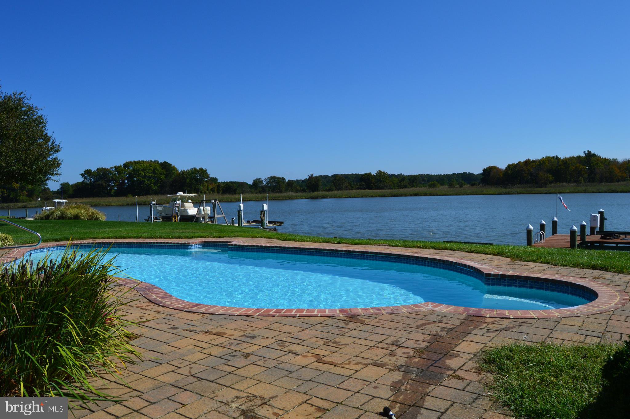 119 CONGRESSIONAL DRIVE