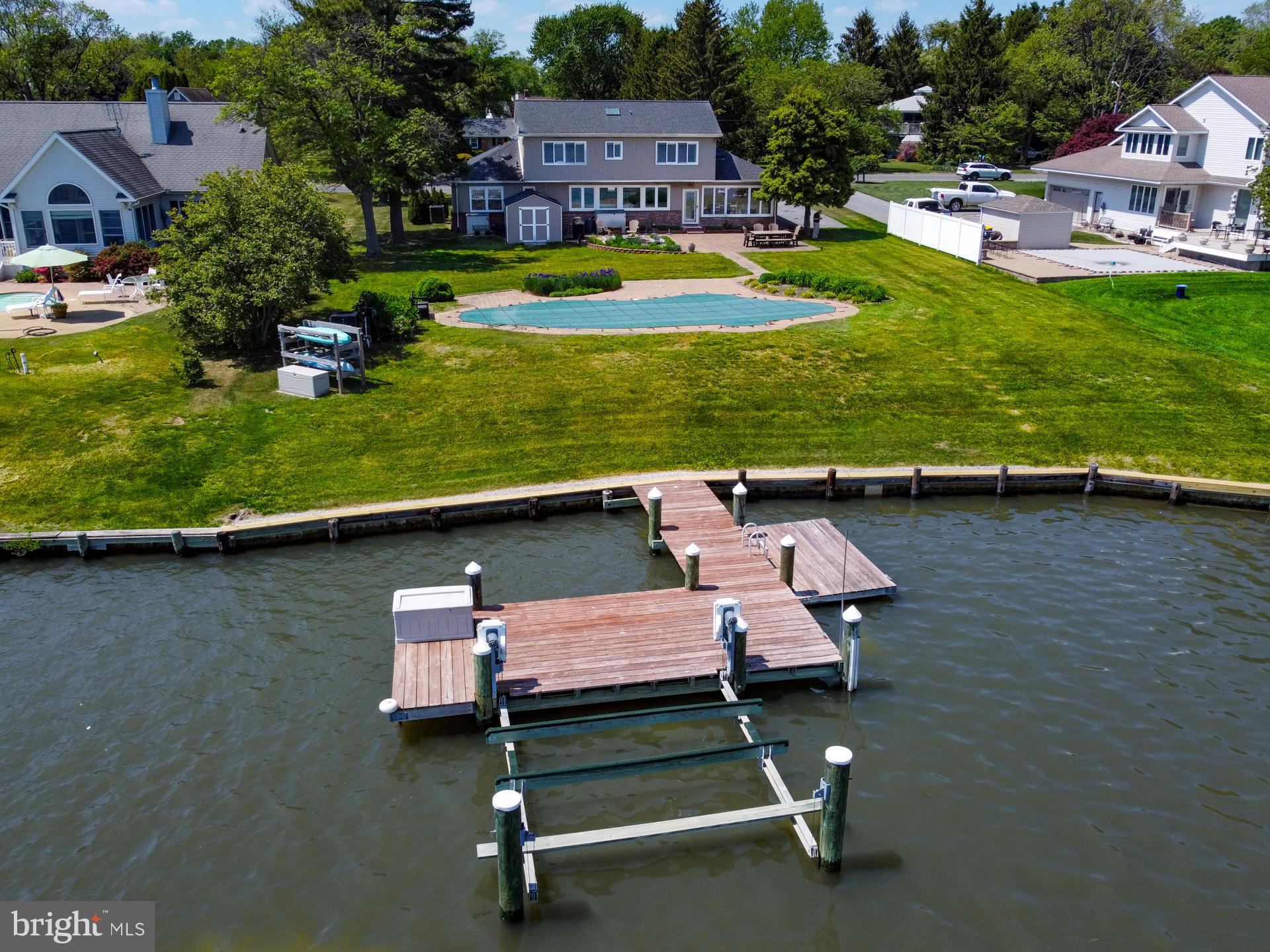 119 CONGRESSIONAL DRIVE