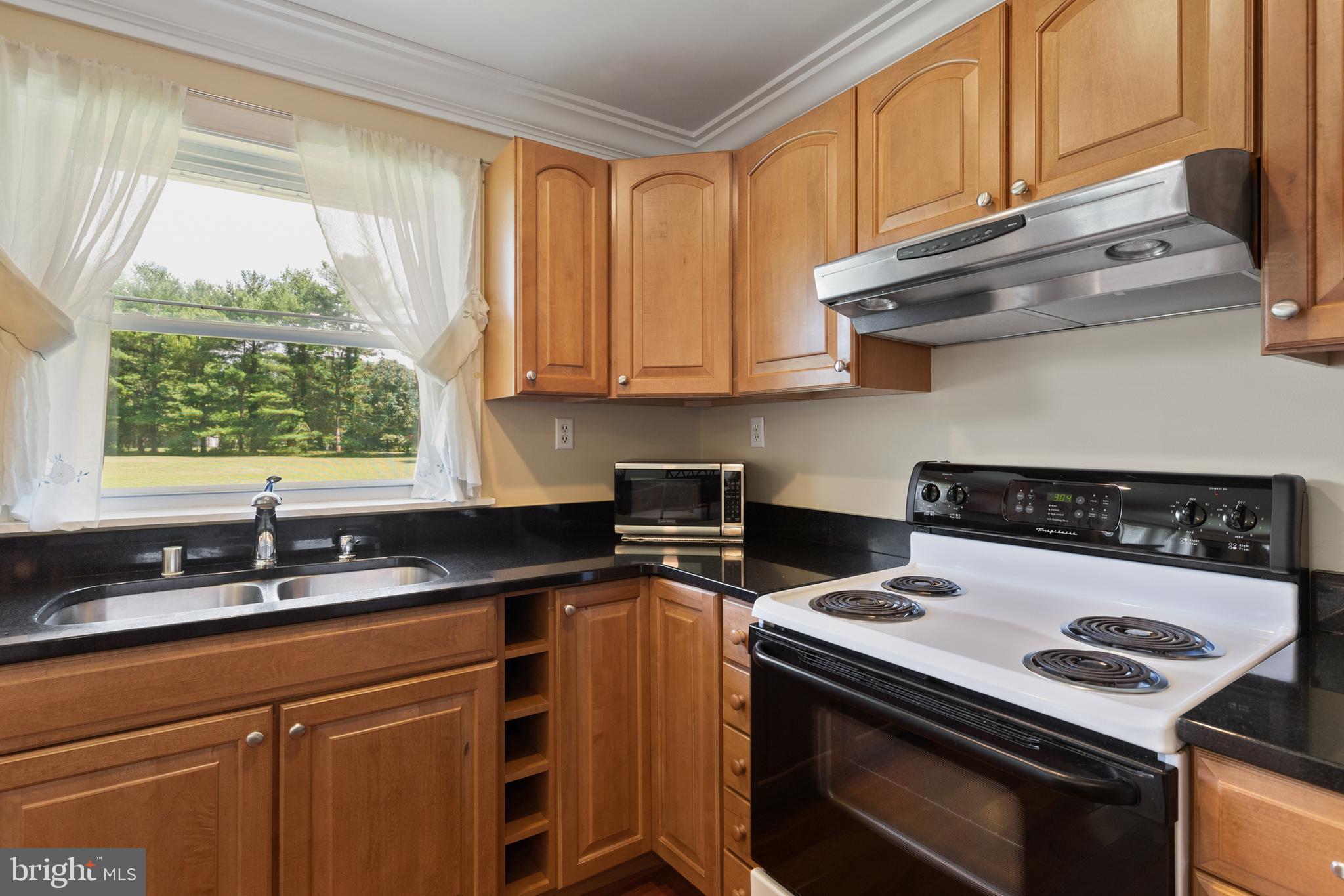 136 GREENWOOD CREEK ROAD