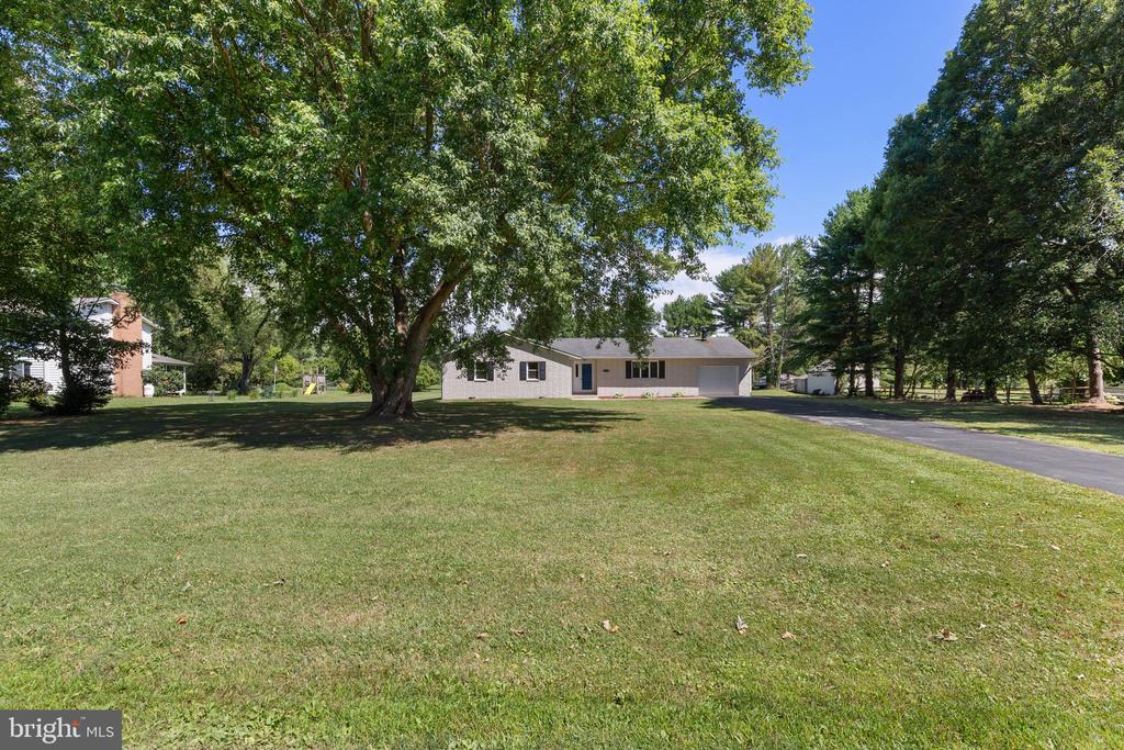 136 GREENWOOD CREEK ROAD
