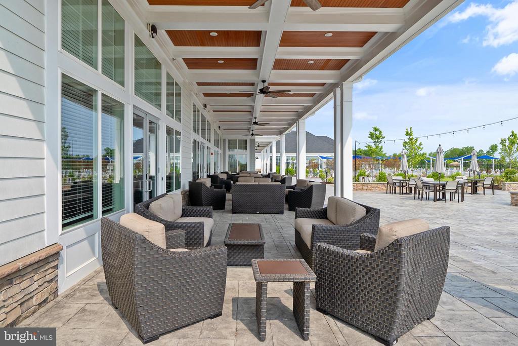 211 SWITCHGRASS WAY 1523