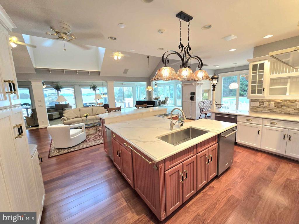 3027 BENNETT POINT ROAD