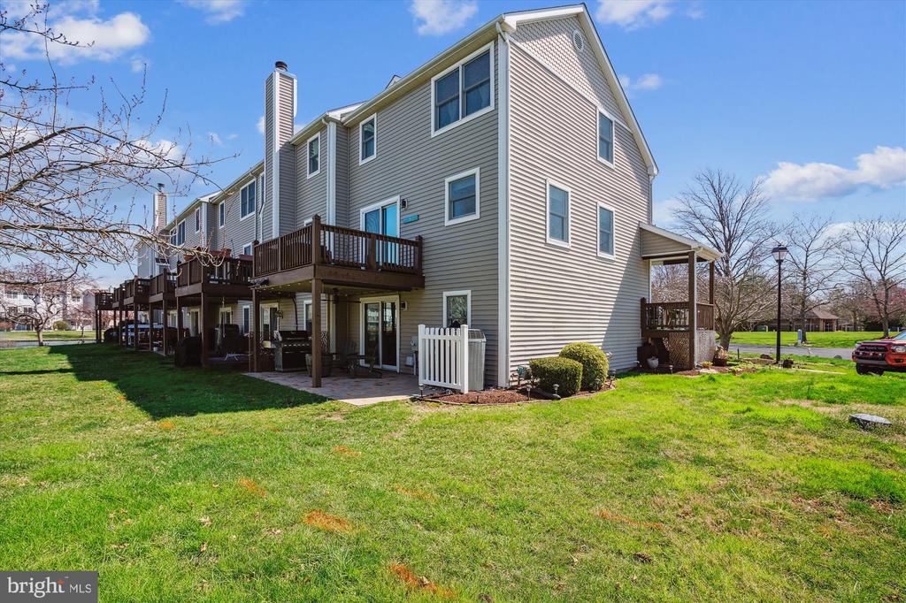 202 RINGNECK COURT