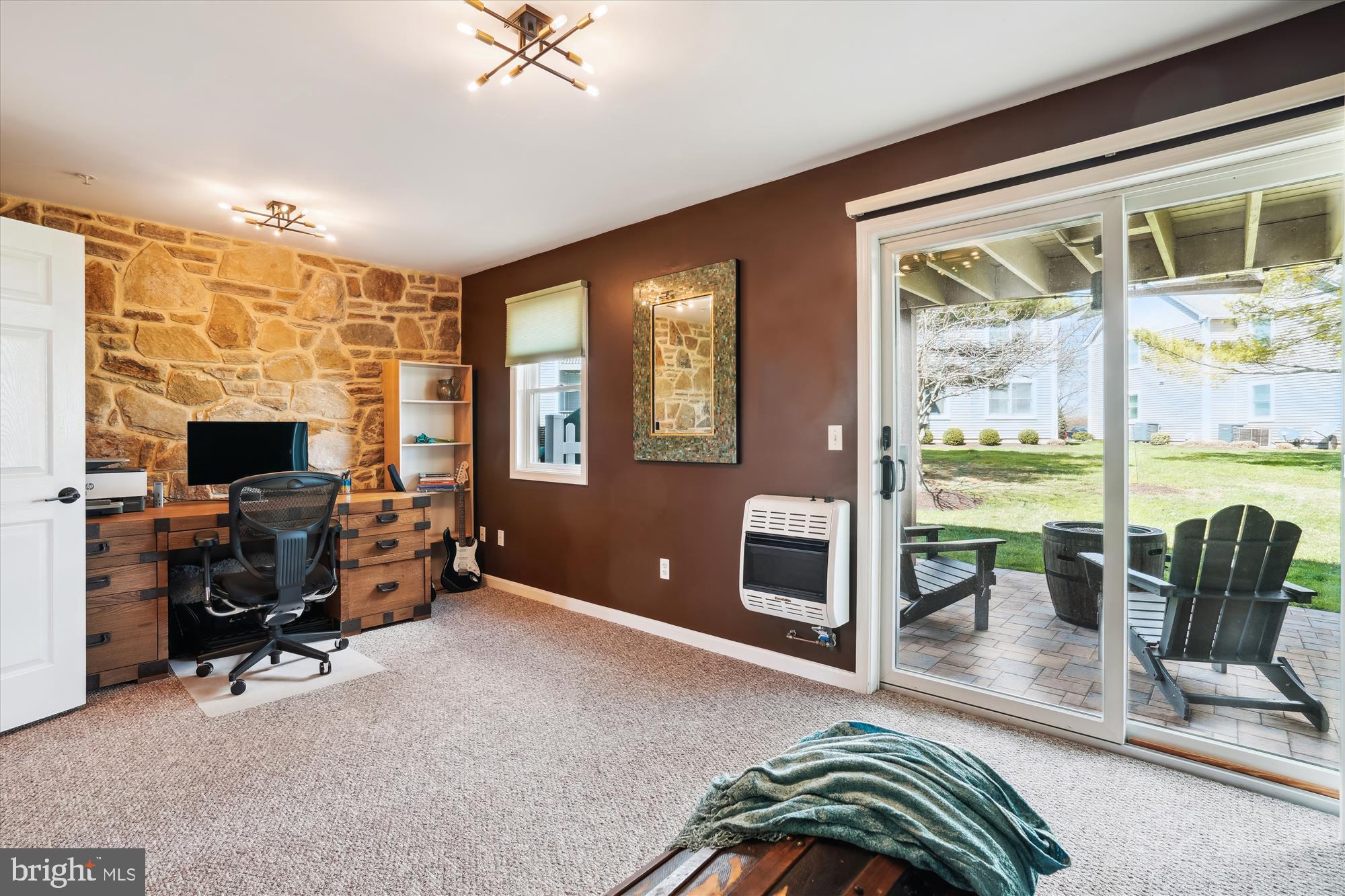 202 RINGNECK COURT
