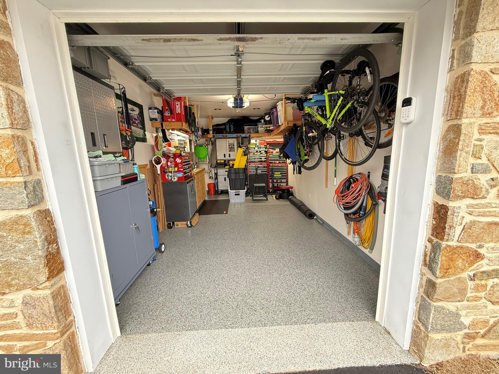 202 RINGNECK COURT