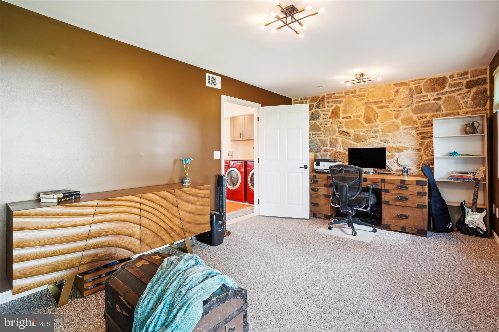 202 RINGNECK COURT