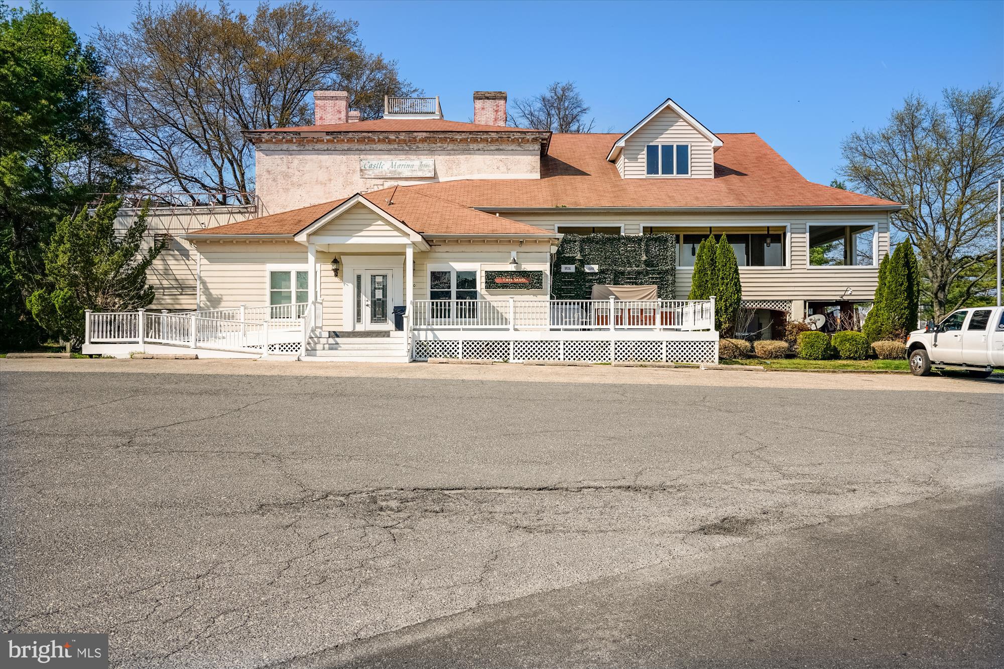 202 RINGNECK COURT