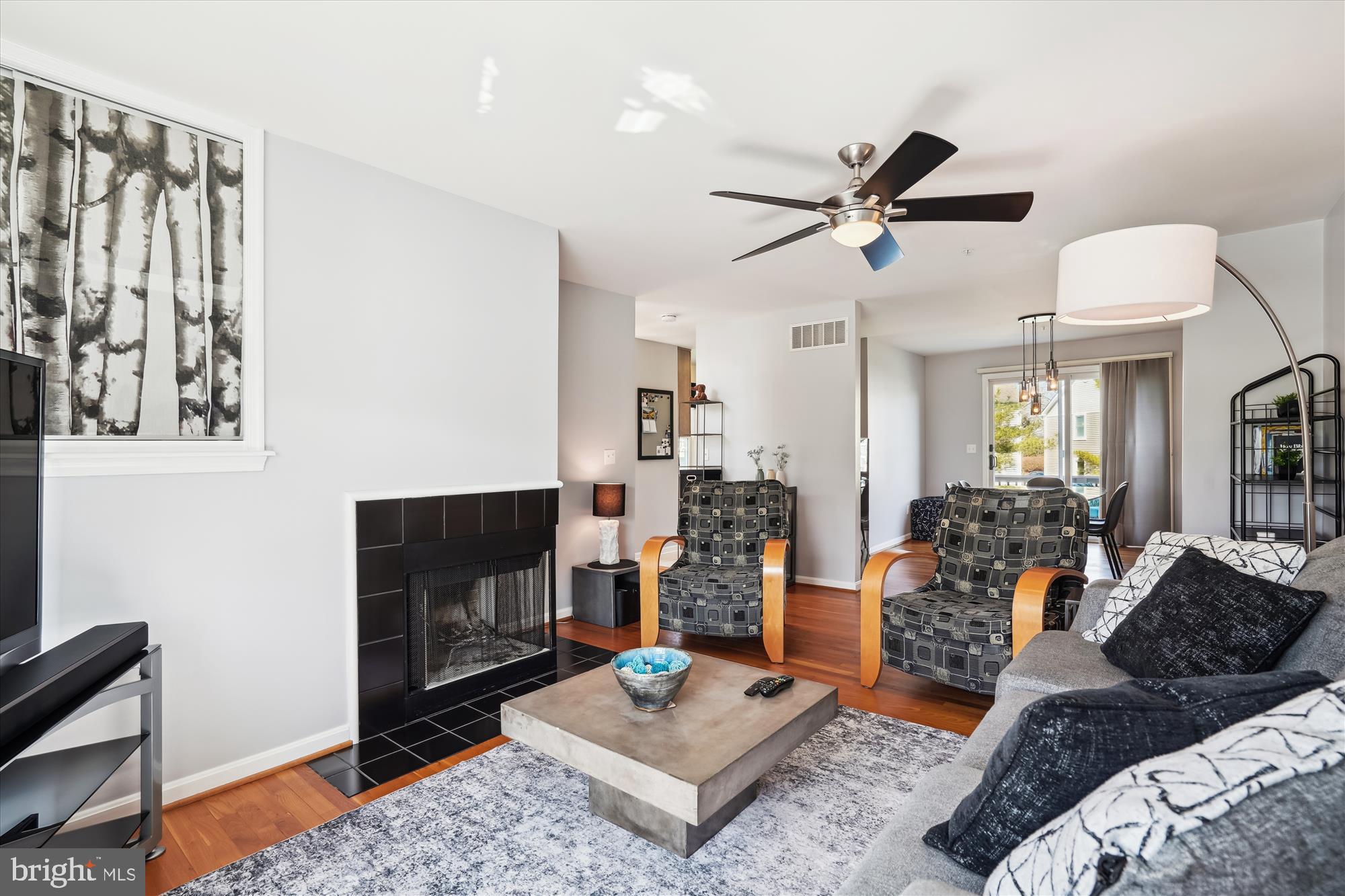 202 RINGNECK COURT