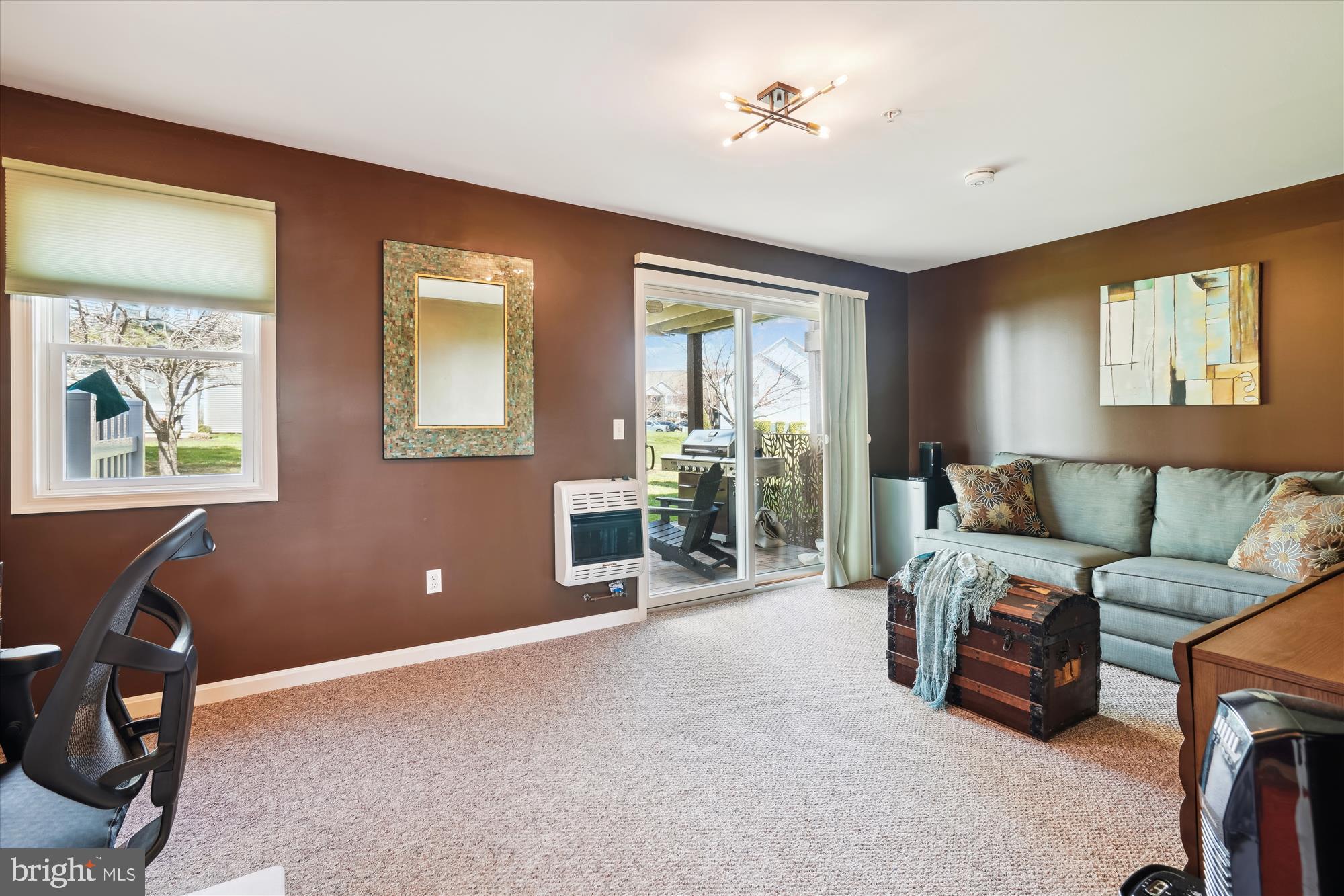 202 RINGNECK COURT
