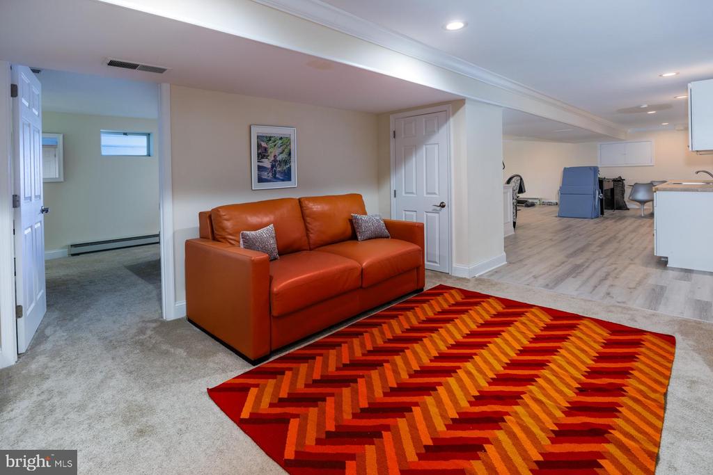 213 GRASON VISTA DRIVE