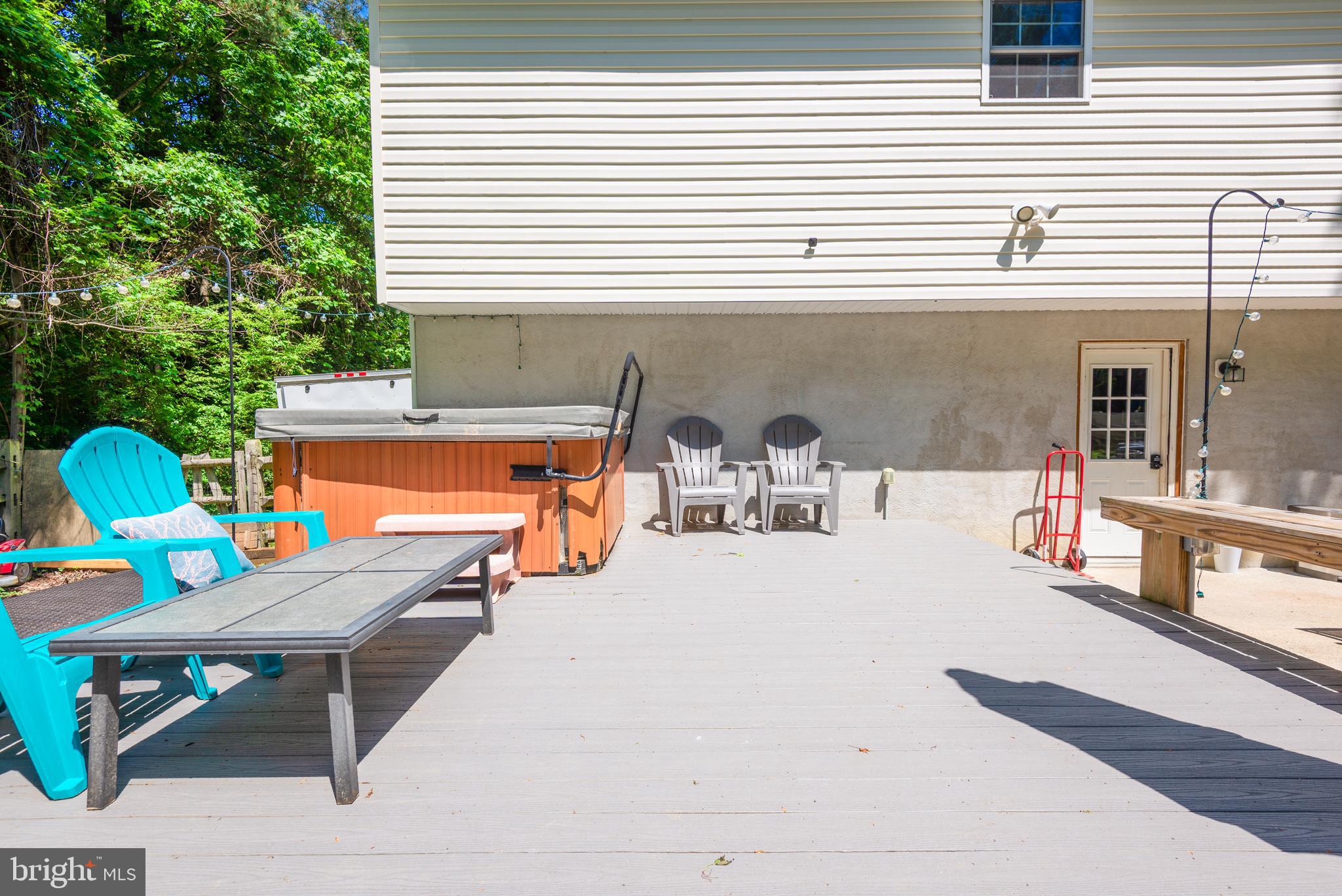 337 WHITEHOUSE DRIVE